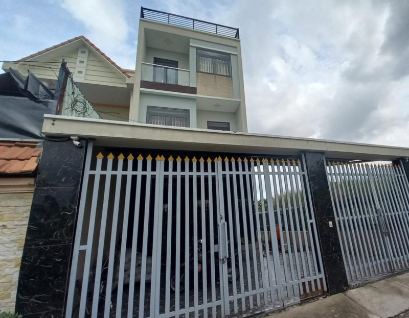 Giảm 1.9 tỷ! Nhà 3T Đ.6m 333m2 Vĩnh Phú 2 BD