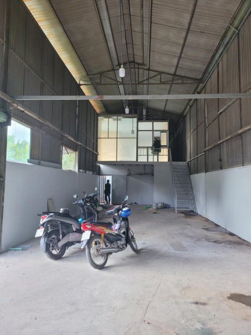 Giảm 800tr! Nhà xưởng + 4 P.Trọ 186m2, Đ.3m Vườn Lài Q12