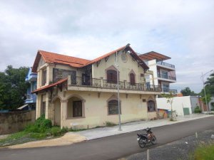 Giảm 1.5tỷ! Villa 2 tầng view sông 198m2, nở hậu, Đ.8m Quốc Lộ 13 TĐ