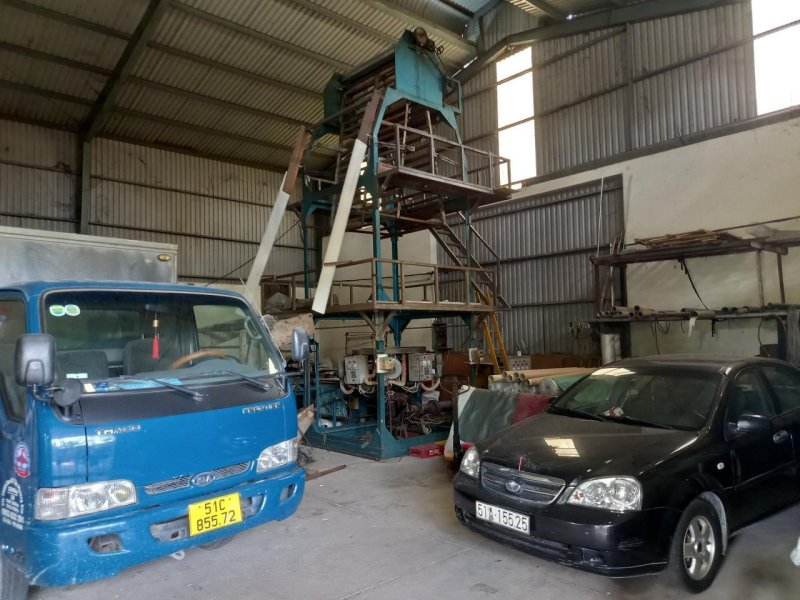 Giảm 1 tỷ! Nhà mặt tiền 2T + Đất 9310m2, Đ.8m Bến Than công chứng