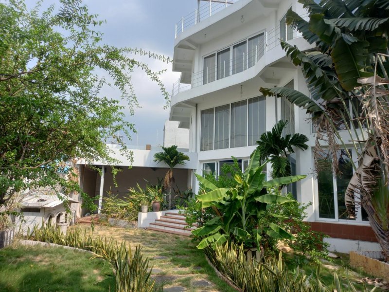 Giảm 4.3 tỷ Villa MT lô góc Vườn Lài Q12, 383m2, 19x28m