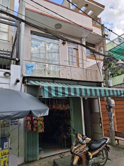 Nhà 1 trệt + 4 P.Trọ 81m2, nở hậu, Đ.8m Dương Quảng Hàm GV