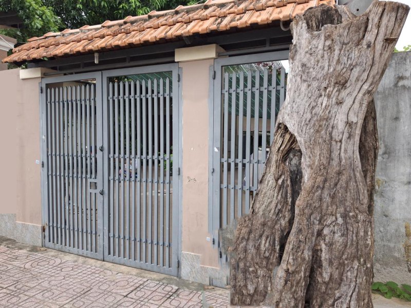 Nhà mặt tiền Vuông 2 tầng 262m2, hậu nở, Đ.8m Tân Hiệp 8 HM