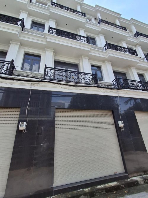 mới xây Vuông 4 tầng 61m2, Đ.5m Tô Ngọc Vân Q12