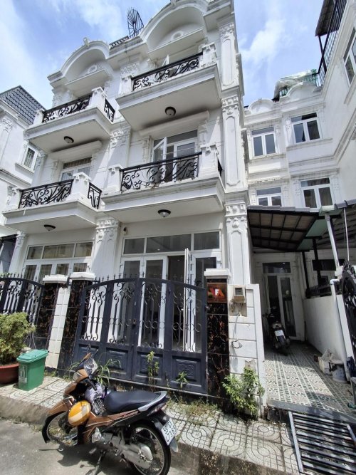 Nhà Vuông 4 tầng 60m2, Đ.6m Hà Huy Giáp Q12