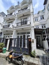 Nhà Vuông 4 tầng 60m2, Đ.6m Hà Huy Giáp Q12