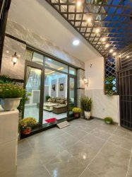 Giảm 300tr! Nhà 2T + 3P.Trọ 136m2, Đ.4m Quang Trung GV