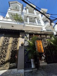 Giảm 500tr! Nhà Vuông 5T 55m2, Đ.4m Phạm Văn Chiêu GV