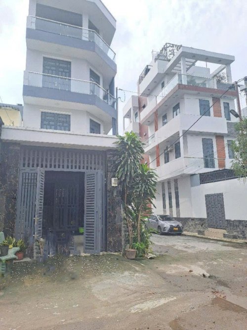 mới xây MT 2 mặt tiền 4T Xe tải tránh 90m2 Thạnh Lộc 16 Q12