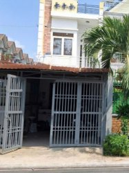 Nhà mặt tiền Vuông 2T Xe tải tránh 100m2 Thạnh Lộc 16 Q12