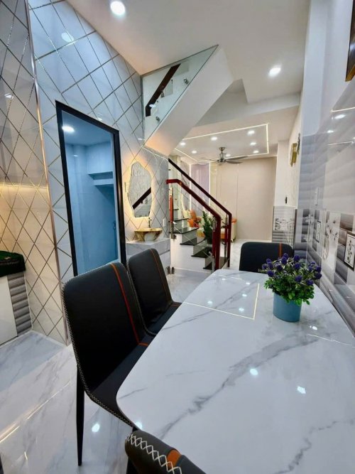nhà mới 2T 27m2, minh bạch nội thất Quang Trung QV