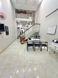 giảm mạnh 500tr! Nhà Vuông 2 tầng 84m2 Trường Chinh Q12