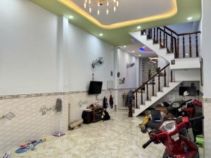 Nhà Vuông 2 tầng hẻm XH tránh 59m2 Nguyễn Tư Giản QV