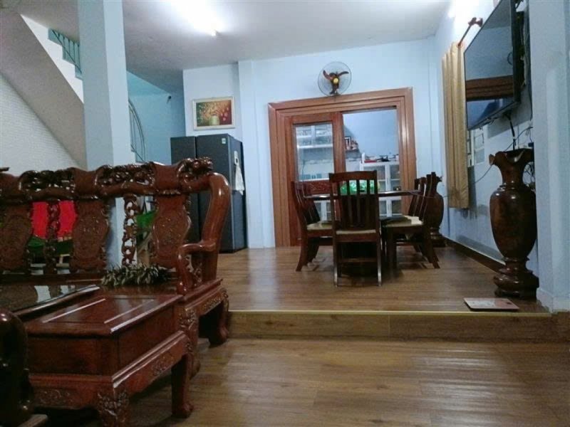 Giảm sốc 1.8 tỷ! Nhà SHR 2 tầng 109m2 Dương Quảng Hàm Gò Vấp