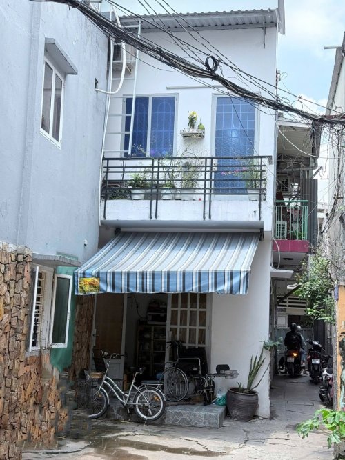 Nhà sổ hồng riêng 3T HXH 11m2 Nguyễn Văn Nghi Gò Vấp