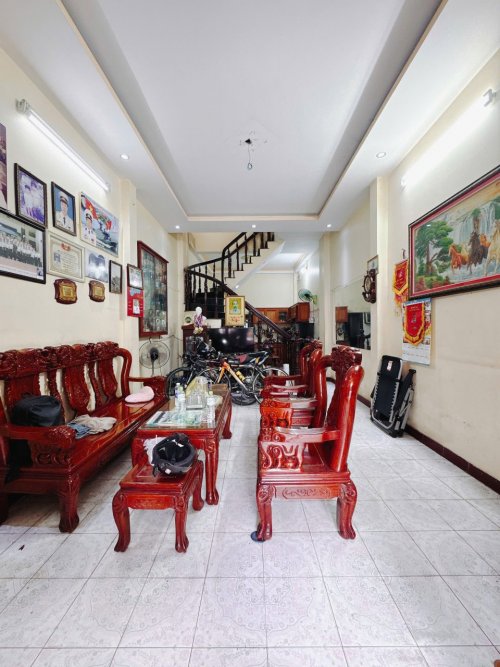 Nhà sổ hồng riêng 2 tầng HXH 207m2, Vuông Lê Thị Hoa TP.Thủ Đức