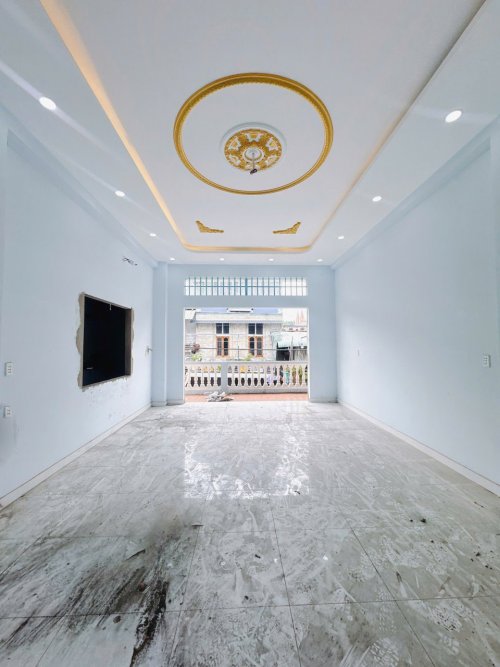 Nhà SHR MT chợ Khiết Tâm 2 tầng 128m2, Vuông Lê Thị Hoa TP.Thủ Đức