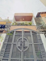 Nhà Vuông sổ hồng riêng 2 tầng hẻm XH 64m2 Lê Văn Thọ Gò Vấp