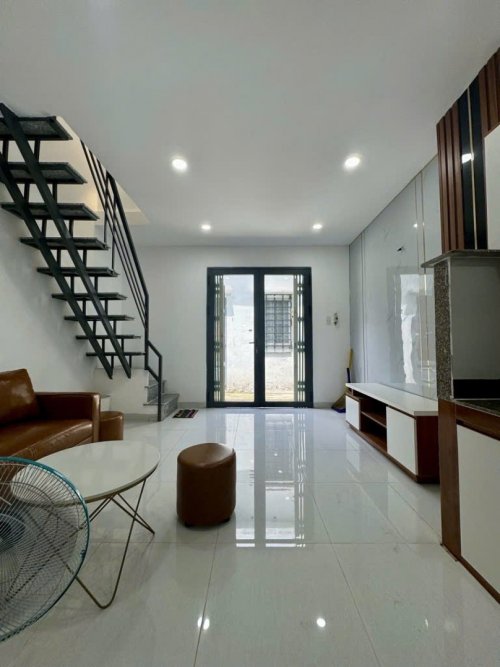 Nhà Vuông SHR 2 tầng 22m2 Tân Thới Nhất 5 Quận 12