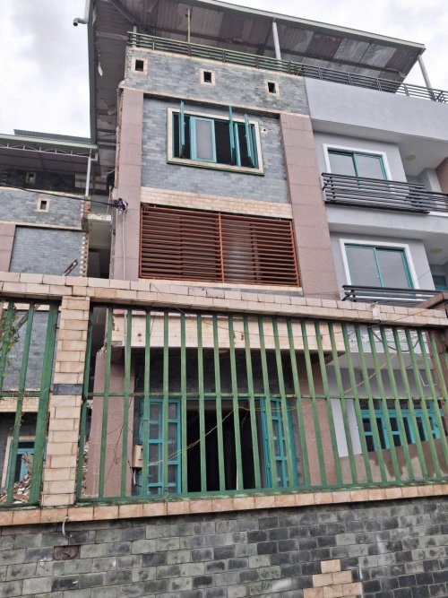 Nhà nở hậu mỏng sổ hồng riêng 3T hẻm XH né 78m2 Võ Thị Thừa Quận 12