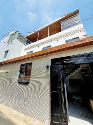 Nhà Vuông sổ hồng riêng 3T hẻm xe hơi 44m2 Nguyễn Văn Khối Gò Vấp