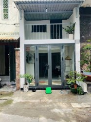 Nhà Vuông sổ hồng riêng 2 tầng hẻm XH né 36m2 Đường Số 1 Bình Tân