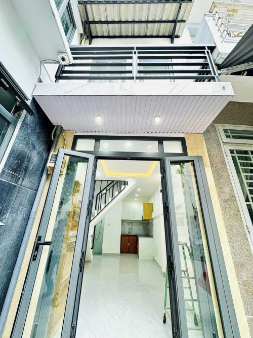 Nhà hậu nở SHR 2T 18m2 Xô Viết Nghệ Tĩnh Bình Thạnh