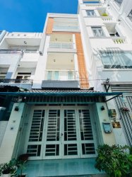 Nhà hậu nở SHR 4 tầng hẻm xe hơi 40m2 Phạm Văn Chiêu Gò Vấp