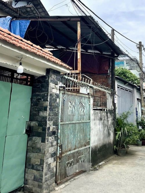 Nhà trọ 4 phòng sổ hồng riêng 101m2, Vuông Đ. Số 16 Thủ Đức