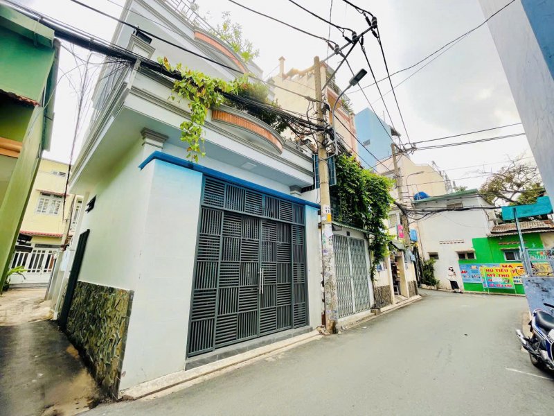 L1548 gần Thích Quảng Đức Nguyễn Kiệm, sổ hồng riêng, lô góc, 4.6x8m, 5.x tỷ