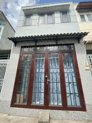 L1558 Giảm 100tr! gần chợ Hạnh Thông Tây, SHR, Vuông, 2 tầng, 4x8m, 3.x tỷ