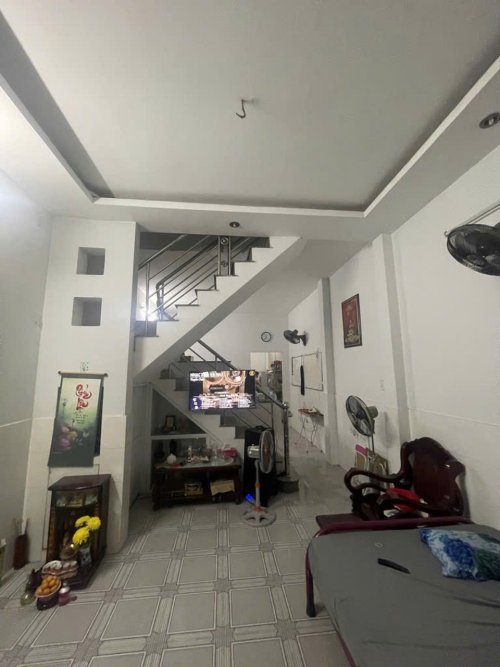 L1587 sát chợ Thạch Đà, SHR, Vuông, 2 tầng, 4x16.5m, 4.x tỷ