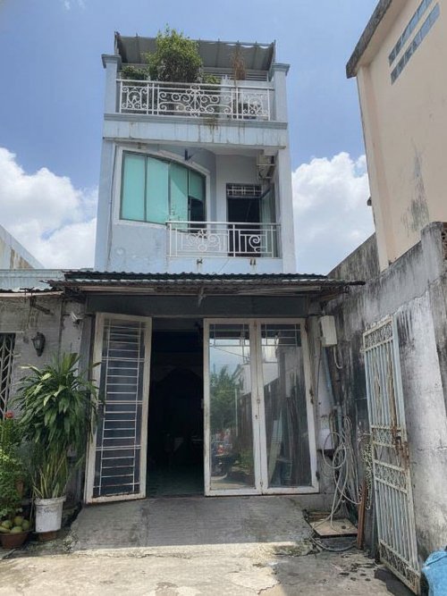 L1639 Giảm 1.4tỷ! Chợ Đầu Mối Nông Sản Hóc Môn, SHR, Vuông, hẻm xe hơi, 3T, 4x17m, 3.x tỷ