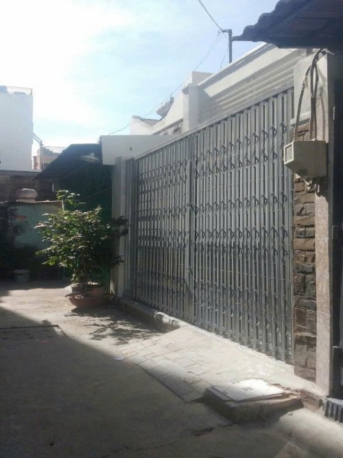 L1664 Giảm 300tr! sát chợ Xóm Mới GV, sổ hồng riêng, N.hậu, 2T, 4.3x15m, 4.x tỷ