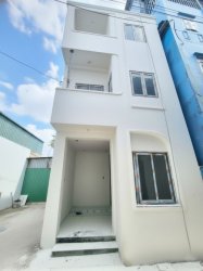 H1668 Giảm 200tr! gần B.Viện 175, sổ hồng riêng, N.hậu, 3T, 4.3x8.5m, 5.x tỷ