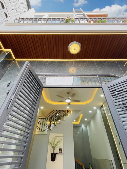 K1670 gần cầu chợ Cầu 2, sổ hồng riêng, Vuông, 2 tầng, 4x8m, 3.x tỷ