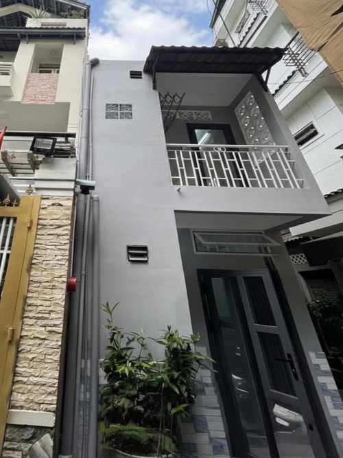 K1688 Giảm 250tr! gần CV Hoàng Văn Thụ, SHR, lô góc, hẻm XH, 2T, 2.8x4m, 2.x tỷ
