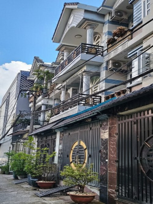 T1861 Giảm 800tr! nhà Hiệp Thành 13 Q12, sổ hồng riêng, Vuông, hẻm XH, 3.8x17m, 5.x tỷ