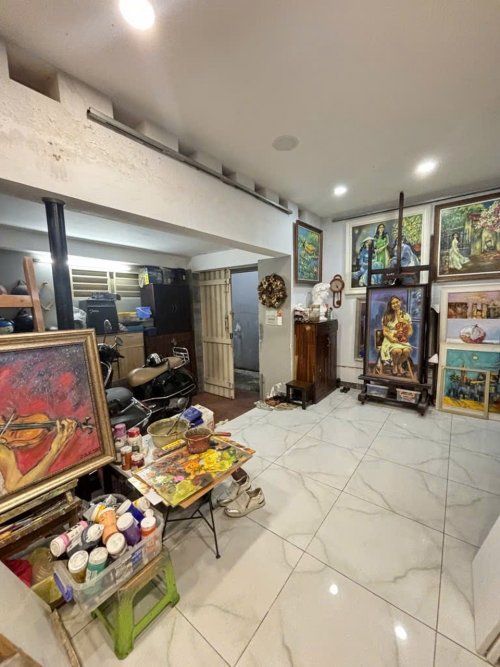 K1868 Giảm 400tr! sát ngã tư Hàng Xanh, sổ hồng riêng, 3 tầng, 10x10m, 7.x tỷ