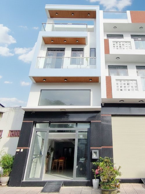 L1887 nhà Thạnh Lộc 28 Quận 12, SHR, Vuông, hẻm XH, 6.x tỷ x nhỏ