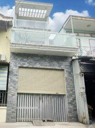 O1900 Nhà mặt tiền Song Hành Q12, SHR, Vuông, 4x18m, 9.x tỷ