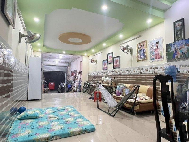 O1918 nhà mặt tiền Tân Thới Nhất 12 Q12, SHR, Vuông, 2 tầng, 4.2x25m, 8.x tỷ x nhỏ