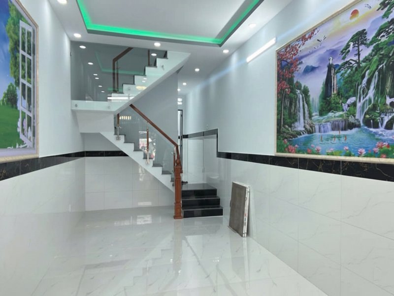 H1962 nhà mặt tiền Hiệp Thành 13 Q12, SHR, Vuông, 2T, 4x16m, 9.x tỷ