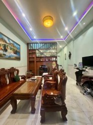 H1974 Rẻ hơn Shopee! nhà Thạnh Xuân 38 Q12, sổ hồng riêng, hẻm xe hơi né, 2 tầng, 5x19m, 5.x tỷ