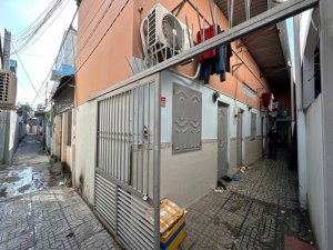 D2081 nhà trọ 4P Đông Hưng Thuận 5 Q12, SHR, Vuông, 5x14m, 4.x tỷ