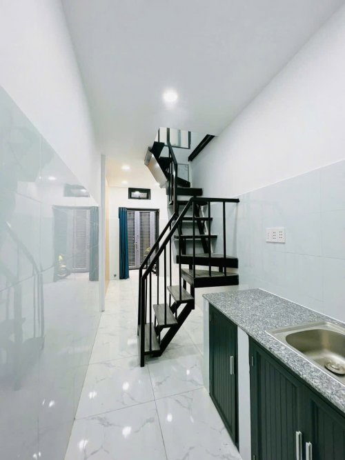 T2089 nhà Đ. Số 28 GV, SHR, Vuông, 2T, 1.x tỷ