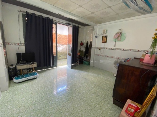 T2131 nhà Đường Số 2 Thủ Đức, SHR, Vuông, 2T, 4.2x6m, 1.x tỷ