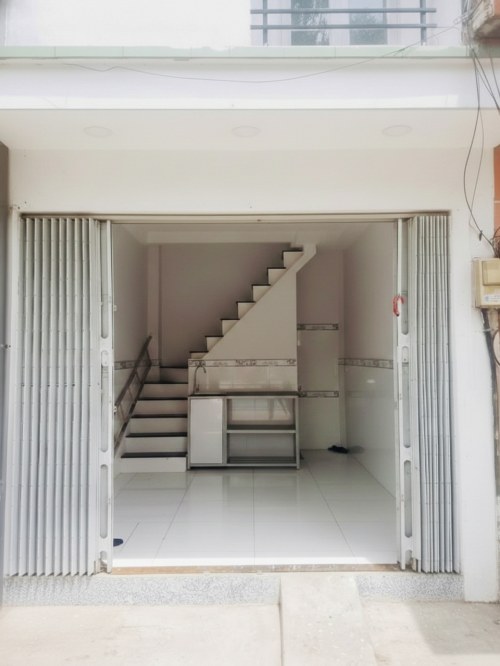 T2137 nhà mặt tiền Nguyễn Kiệm Gò Vấp, SHR, Vuông, 3T, 3.x tỷ
