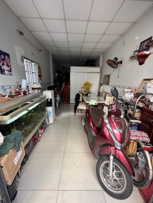 H2273 - NHÀ VUÔNG VỨC, gần CHỢ AN NHƠN