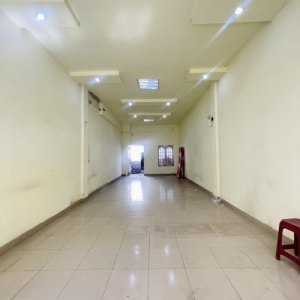 [L2318*] Đất Trống Ngang 4m Dài 33m - sổ hồng riêng Sẵn Sàng